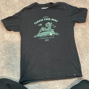 hurley boys large shirt